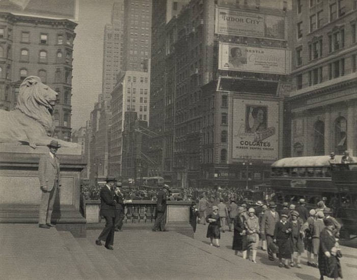 William D. Richardson, New York Public Library, late 1920s
Vintage gelatin silver print, 15 3/4 x 19 7/8 in. (40 x 50.5 cm)
2476
Sold