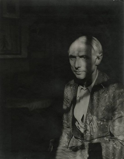 Josef Breitenbach, Max Ernst, Paris, 1938
Vintage gelatin silver print, 14 1/4 x 11 1/8 in. (36.2 x 28.3 cm)
3297
Sold