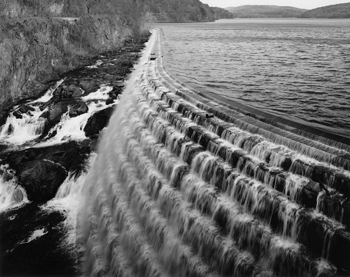 Stanley Greenberg, New Croton Dam, Westchester County, New York, 2000
Gelatin silver print, 27 3/4 x 35 1/2 in. (70.5 x 90.2 cm)
Edition of 10
3136