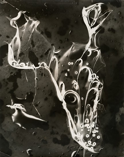 Josef Breitenbach, Huntsman's Luck, New York, c. 1946-49
Vintage gelatin silver print, 13 3/4 x 10 7/8 in. (34.9 x 27.6 cm)
5458