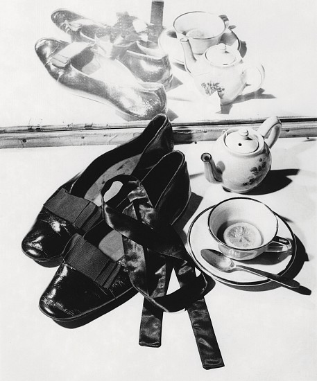 Herman Leonard, Duke Ellington, Paris, 1958
Gelatin silver print; printed later, 19 1/2 x 17 3/4 in. (49.5 x 45.1 cm)
An evocative "portrait" of Duke Ellington. Signed by the photographer. Framed.
7411
$4,500