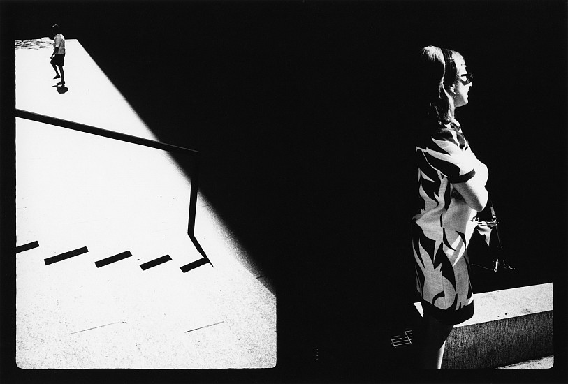 Ray Metzker, Couplets: New York City, 1968
Gelatin silver print; printed 1970s, 6 1/16 x 8 15/16 in. (15.4 x 22.7 cm)
8183
$18,000
