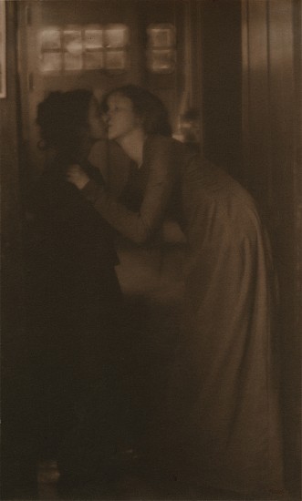 Clarence H. White, The Kiss (The Reynolds Sisters), 1904
Vintage platinum print, 9 9/16 x 5 in. (24.3 x 221.1 cm)
8194
Price Upon Request