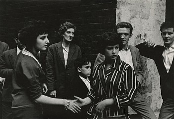 Roger Mayne - Teenagers, Soho, London