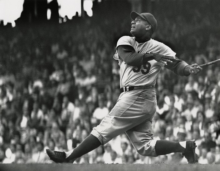 Robert Riger, Batting sixth and catching, No. 39: Roy Campanella (Brooklyn Dodger Line Up), 1955
Gelatin silver print; printed later, 10 5/8 x 13 11/16 in. (27 x 34.8 cm)
Mounted to 16 x 20 in. 2 ply mat board.
Titled in pencil on mount recto and verso in unknown hand.
8507