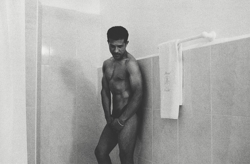 Allen Frame, Guy from Viena Cantina, Mexico City, 2002
Gelatin silver print, 13 7/8 x 21 in. (35.2 x 53.3 cm)
Edition of 9
7499
$4,500