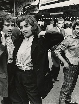 Work:&nbsp;Teddy Girls, Battersea Fun Fair